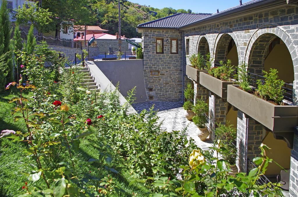 La Munte Hotel Metsovo Eksteriør billede